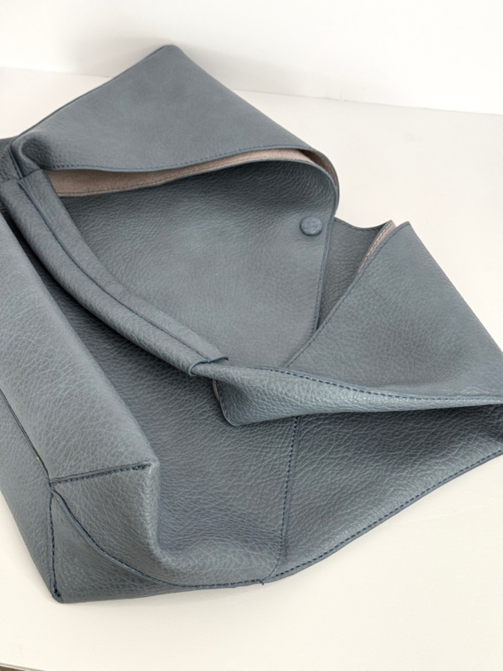 Montana West Slouchy Hobo Shoulder Bag - Picture 5 of 11